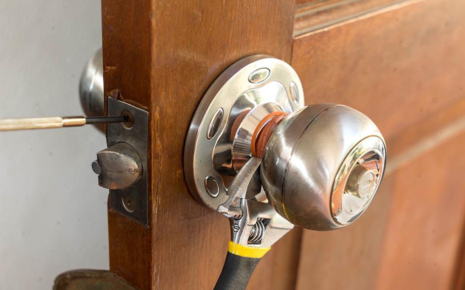soucis porte blindée Orphin